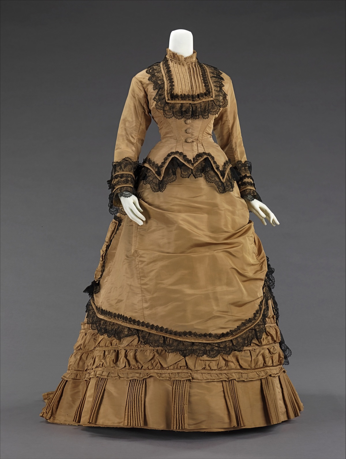 Walking Dress