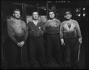 Photograph of forging crew at the Fafnir Bearing Company, New Britain, Connecticut